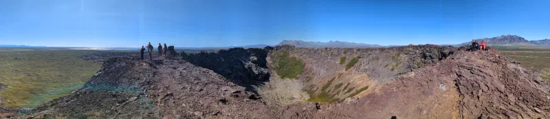 Vue sur le cratère de l’Eldbord